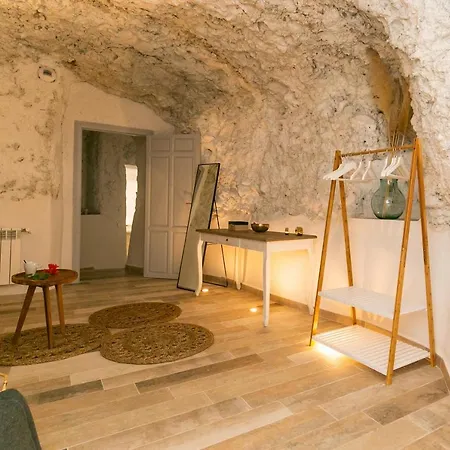 Cuevas Del Albaicin Holiday home *